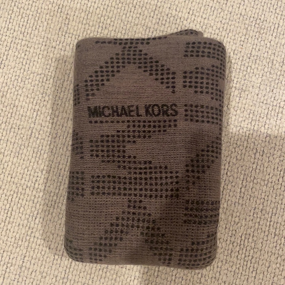 Michael Kors infinity scarf